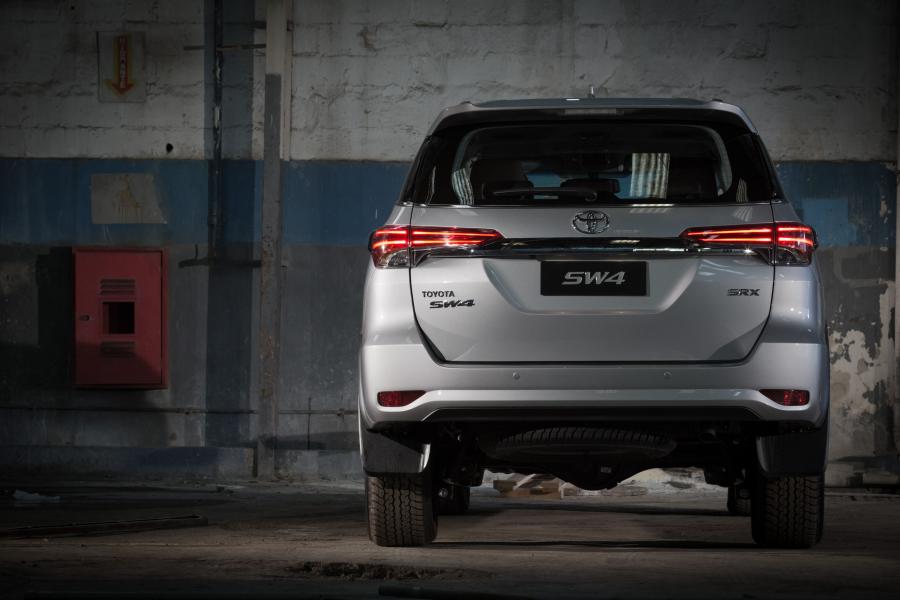  Toyota SW4 2016 года  (фото 18 из 32)